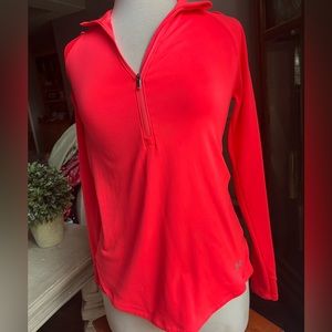 Under Armour womens 1/4 zip pull over